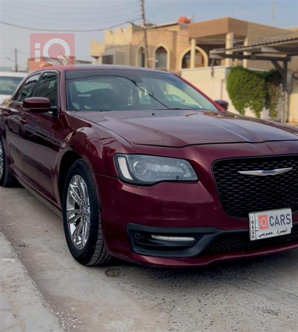 Chrysler 300 2018 for sale in Iraq - Basra